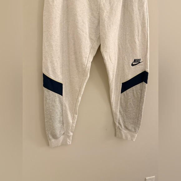 Nike Sportswear Joggers Cream White Navy Stripe Sweatpants XL Streetwear - Picture 5 of 9